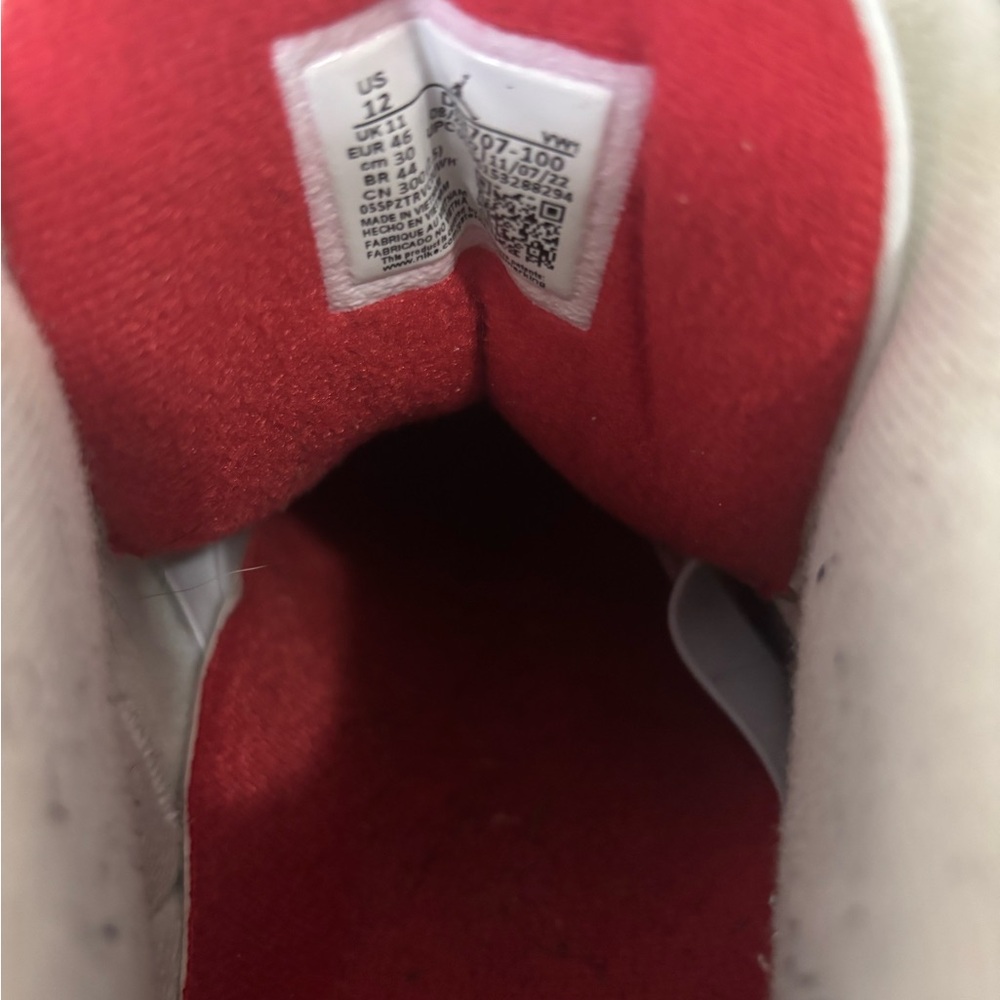Jordan 3 cement reimagined - Picture 7 of 10